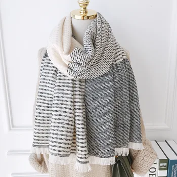 Vintage Cashmere Pashmina Scarf Long Scarf with Tessel Women Men's Warmer Winter Fashion Scarf Luxury Gift for Ladies Patchwork 
Vintage Cashmere Pashmina Scarf Long Scarf with Tessel Women Men's Warmer Winter Fashion Scarf Luxury Gift for Ladies Patchwork