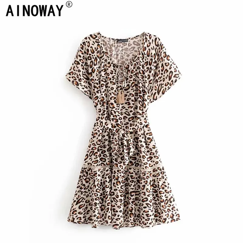 Vintage chic women leopard print V-neck Bohemian mini dress Ladies batwing sleeve lace tassel sashes Boho dresses vestidos
Vintage chic women leopard print V-neck Bohemian mini dress Ladies batwing sleeve lace tassel sashes Boho dresses vestidos