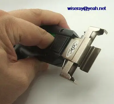 DHL/EMS 20pcs IC Extractor Removal Tool FOR 24-36 NUMBER OF PINS 6/10 IC WIDTH IC WIDTH-A8
DHL/EMS 20pcs IC Extractor Removal Tool FOR 24-36 NUMBER OF PINS 6/10 IC WIDTH IC WIDTH-A8