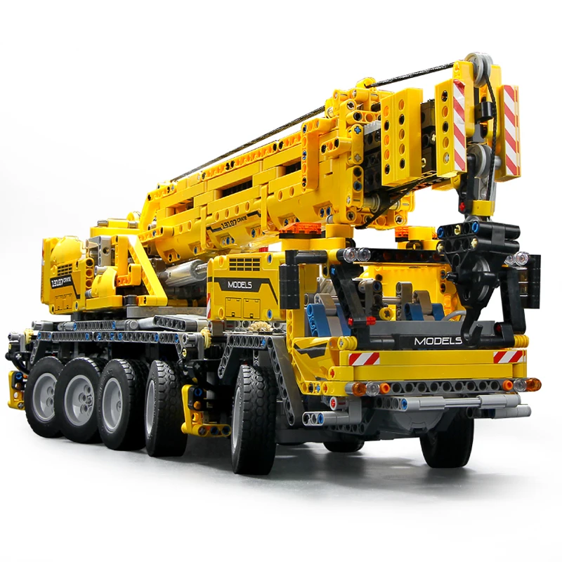 MOC Technic Series Motor Power Mobile Crane MK II Car Model Building Blocks Bricks Compatible with Legoed 42009 Birthday Gifts
MOC Technic Series Motor Power Mobile Crane MK II Car Model Building Blocks Bricks Compatible with Legoed 42009 Birthday Gifts