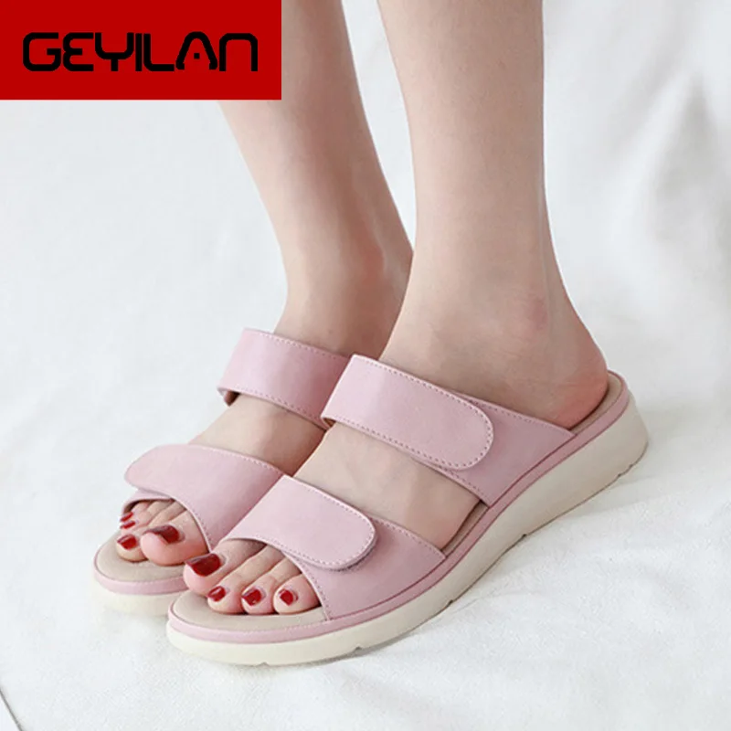 2020 Summer Sandals Women Soft Shoes Thick Sole Holiday Women Beach Sandals Ladies Fashion Summer Shoes A2123 
2020 Summer Sandals Women Soft Shoes Thick Sole Holiday Women Beach Sandals Ladies Fashion Summer Shoes A2123