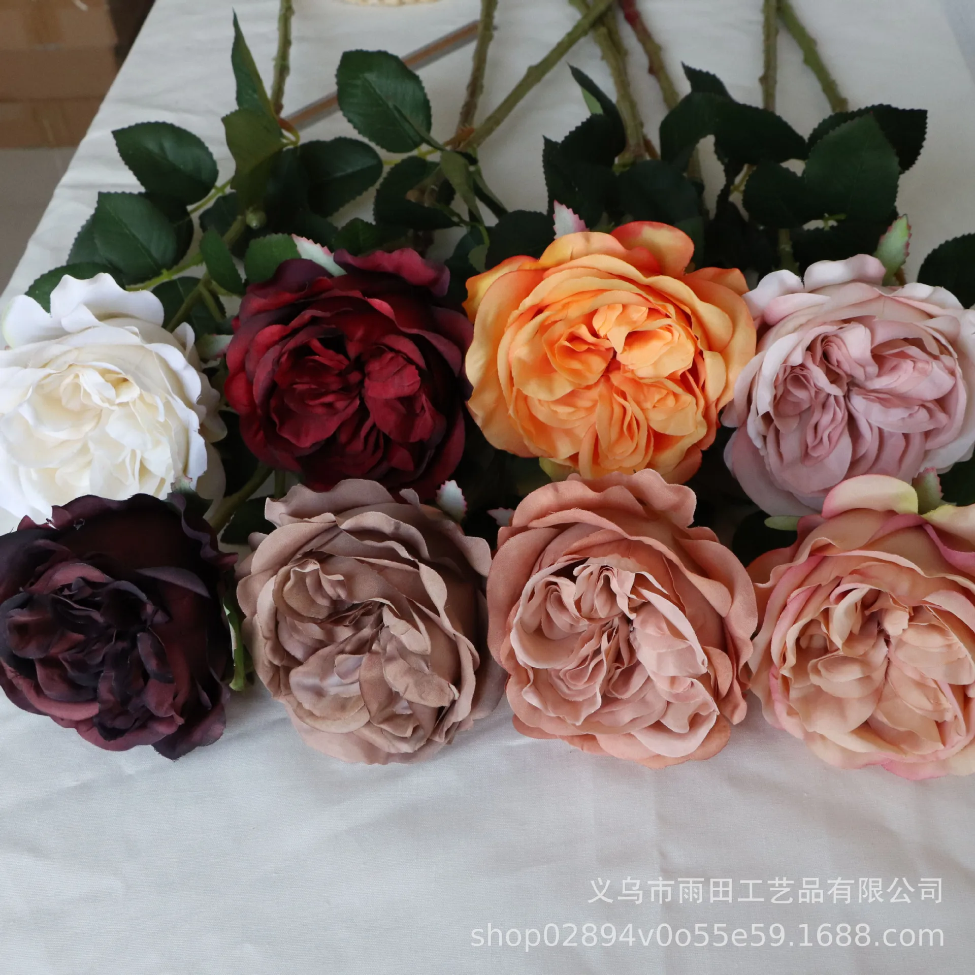 Factory Direct Selling Single queen Austin Rose Hand fittings for fancy mock-up flower wedding
Factory Direct Selling Single queen Austin Rose Hand fittings for fancy mock-up flower wedding