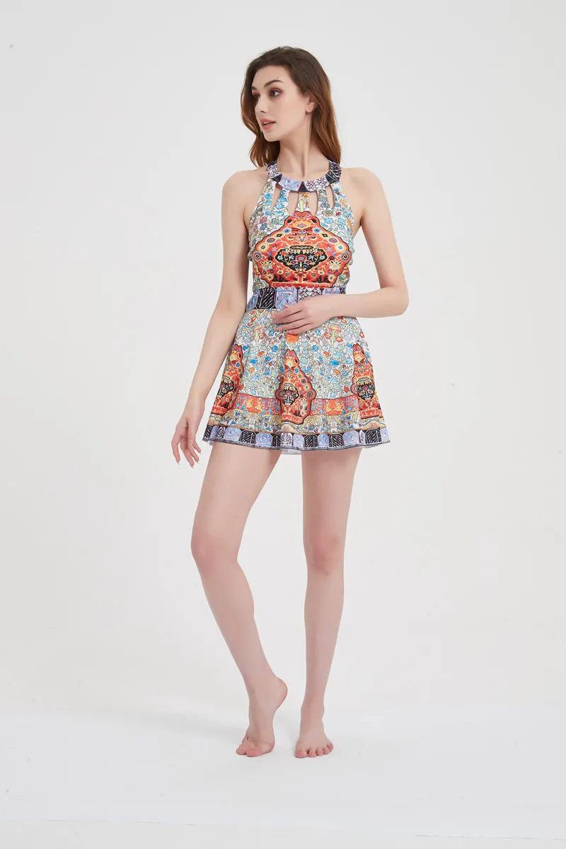 Plus Size Beach Dress 2020 New Sexy Hollow-carved Vintage Printing Halter Backless Split Bathing Suit for Women Maillot de Bain
Plus Size Beach Dress 2020 New Sexy Hollow-carved Vintage Printing Halter Backless Split Bathing Suit for Women Maillot de Bain