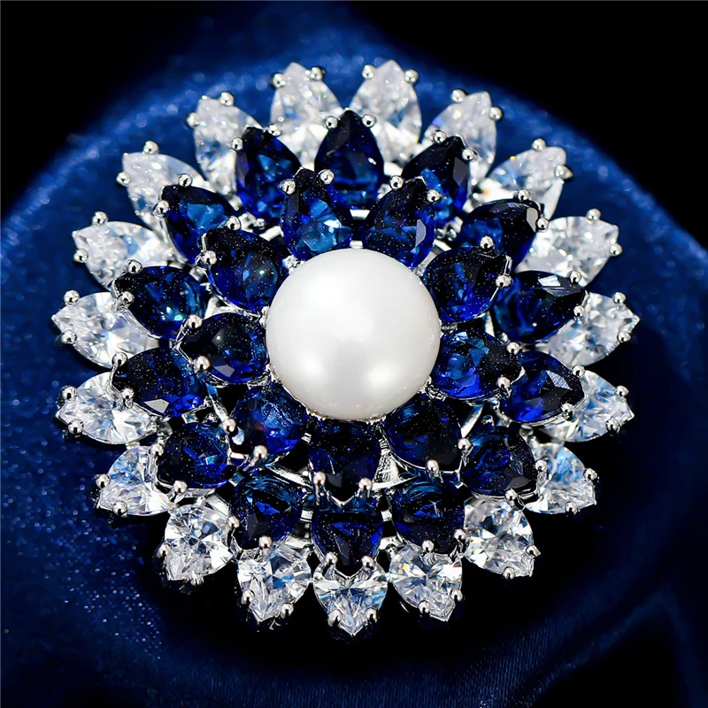 

Exquisite Snowflake Pearl High-end Brooches Luxury Blue Cubic Zircon Brooch Women's Coat Sweater Accessories Pin New Year Gift