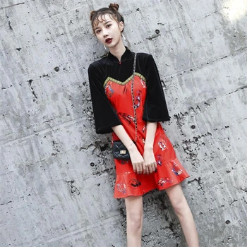 Retro style 3/4 Long sleeve quipao dress 2019 autumn chinese women modern velvet cheongsam ladies printed qipao dresses casual 
Retro style 3/4 Long sleeve quipao dress 2019 autumn chinese women modern velvet cheongsam ladies printed qipao dresses casual