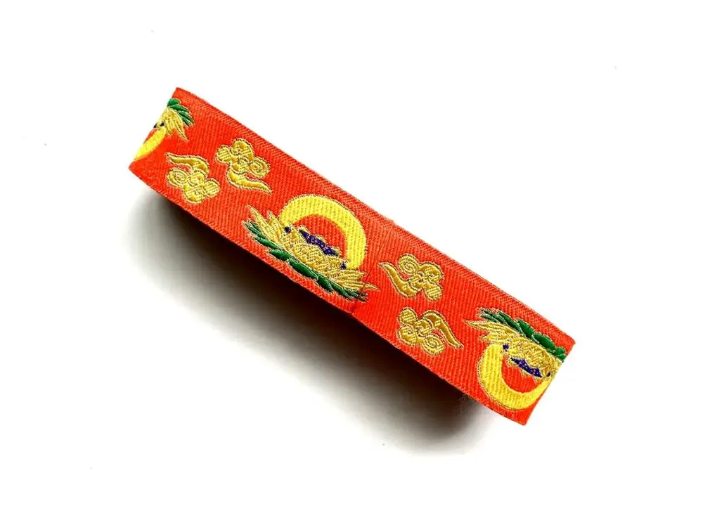 Yellow Lotus Cloud lace 3.3CMX8YD Polyester Woven Jacquard Ribbon With National Embroidery Ribbon Handmade Accessories DIY Trim
Yellow Lotus Cloud lace 3.3CMX8YD Polyester Woven Jacquard Ribbon With National Embroidery Ribbon Handmade Accessories DIY Trim