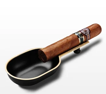 CIGAR ASHTRAY antique copper living room personalized fashion creative smoke extinguisher
CIGAR ASHTRAY antique copper living room personalized fashion creative smoke extinguisher