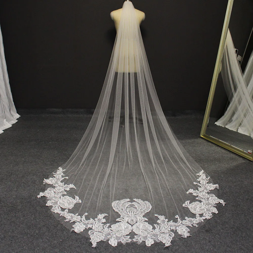 Real Photos Long Flower Lace Appliques Wedding Veil 1 Layer 3 Meters Ivory Bridal Veil with Comb Wedding Accessories
Real Photos Long Flower Lace Appliques Wedding Veil 1 Layer 3 Meters Ivory Bridal Veil with Comb Wedding Accessories