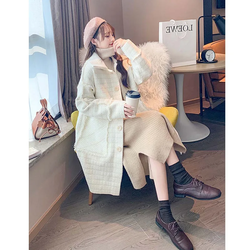 French Retro Fold-down Collar Woolen Jacket Female Coat Mid-length 2019 Autumn And Winter New Style Fashion Elegant Knitted Card
French Retro Fold-down Collar Woolen Jacket Female Coat Mid-length 2019 Autumn And Winter New Style Fashion Elegant Knitted Card