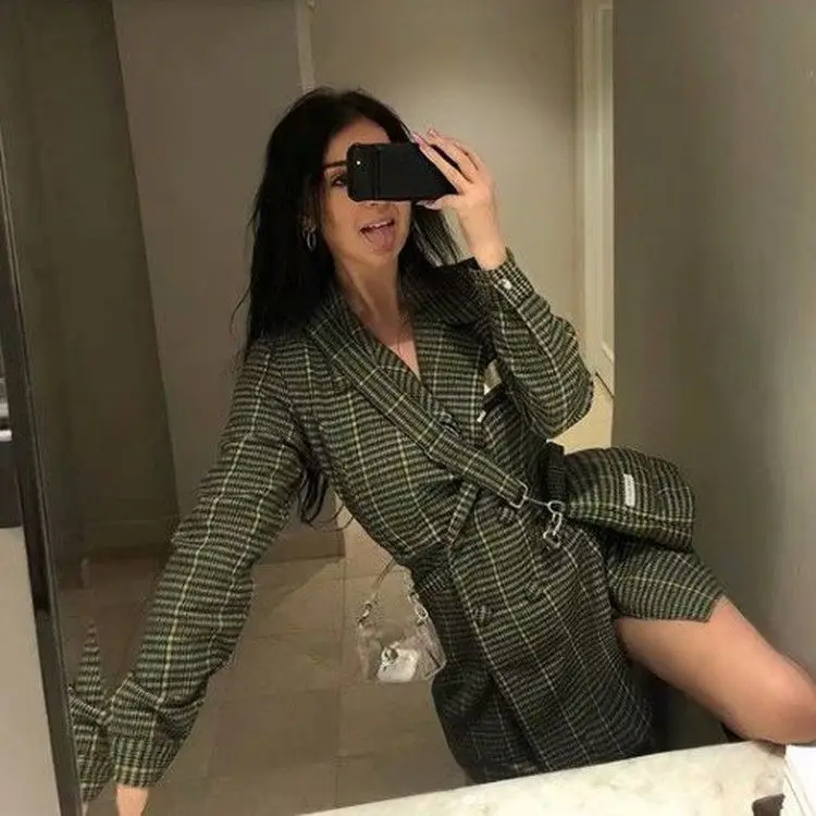 2019 Autumn Fashion Suit Collar Long Sleeve Double Breasted Pattern Hem Slit Retro Straight-Cut Suit
2019 Autumn Fashion Suit Collar Long Sleeve Double Breasted Pattern Hem Slit Retro Straight-Cut Suit
