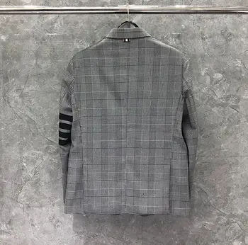 2020 Fashion TB THOM Brand Blazer Men Clothing Casual Gray Lattice Suit Slim Men's Jacket Single Breasted Wool Winter Coat
2020 Fashion TB THOM Brand Blazer Men Clothing Casual Gray Lattice Suit Slim Men's Jacket Single Breasted Wool Winter Coat
