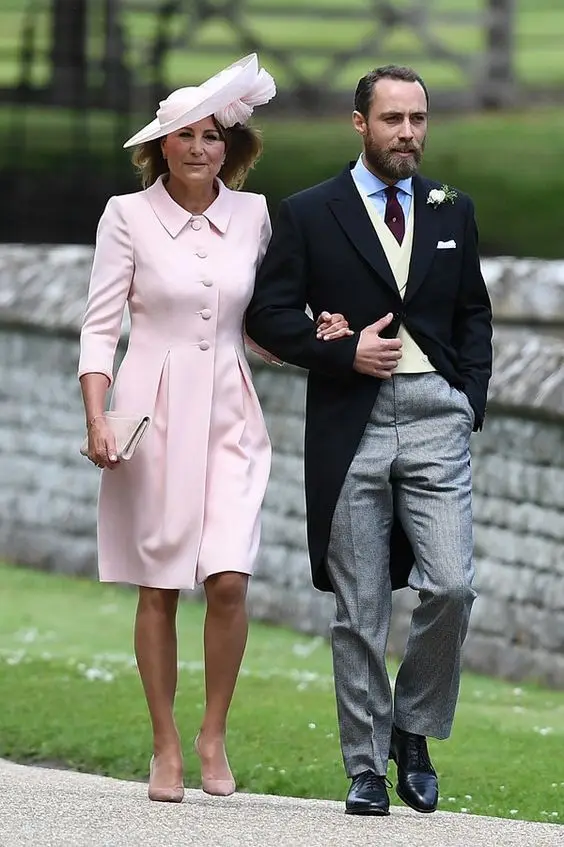 Pink Mother Of The Bride Dresses Short Knee Length High Collar Godmother Three Quarter Formal Wedding Party Gowns madrinha
Pink Mother Of The Bride Dresses Short Knee Length High Collar Godmother Three Quarter Formal Wedding Party Gowns madrinha