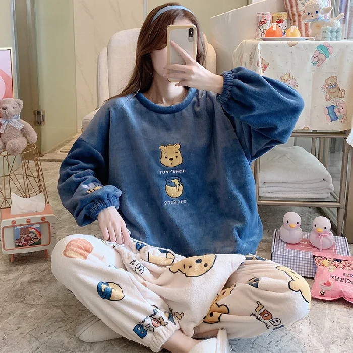 Women Pajama Set Warm Flannel Pajamas Sleepwear Homewear Thick Winter Velvet Female Plush Pyjamas Suit Sweatshirt
Women Pajama Set Warm Flannel Pajamas Sleepwear Homewear Thick Winter Velvet Female Plush Pyjamas Suit Sweatshirt