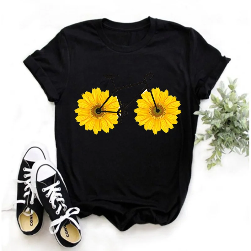 Women's Kawaii Star Simple Female Cartoon Fashion Girl Spring Summer Clothes Printed Top T-shirt Femme T-shirt
Women's Kawaii Star Simple Female Cartoon Fashion Girl Spring Summer Clothes Printed Top T-shirt Femme T-shirt