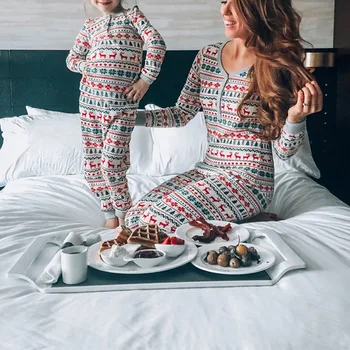 2020 Family Christmas Pajamas Mommy And Daughter Matching Clothes Set Father Mother Family Boy Kids Soft Sleepwear Outfits
2020 Family Christmas Pajamas Mommy And Daughter Matching Clothes Set Father Mother Family Boy Kids Soft Sleepwear Outfits