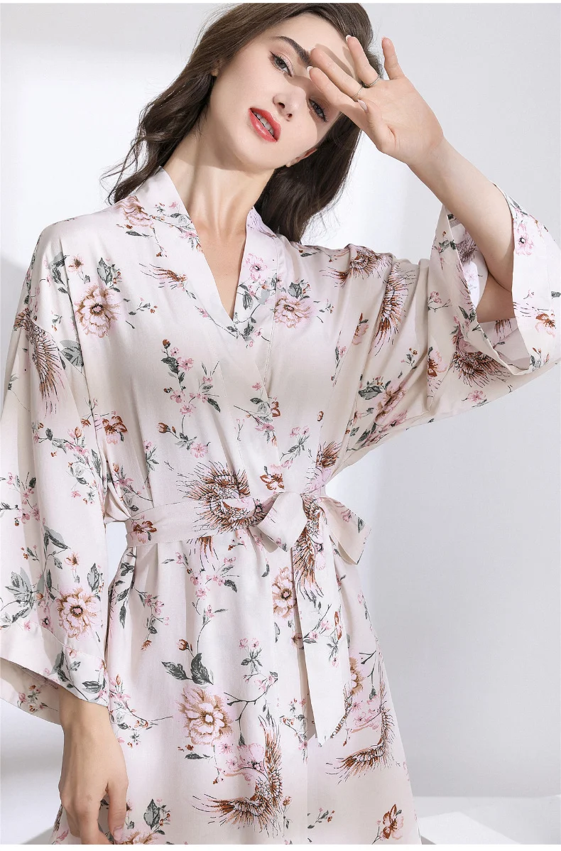 Silk Kimono Robe Women Bathrobe Wedding Bridesmaid Robe Ladies Floral Prints Night Robes Homewear Satin Summer Sleepwear XA103F Silk Kimono Robe Women Bathrobe Wedding Bridesmaid Robe Ladies Floral Prints Night Robes Homewear Satin Summer Sleepwear XA103F