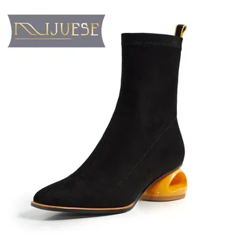 MLJUESE 2021 women Ankle boots Flock Winter short plush Square Toe High heels female boots size 39
MLJUESE 2021 women Ankle boots Flock Winter short plush Square Toe High heels female boots size 39