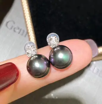 D413 Pearl Earrings Fine Jewelry Solid 18K Gold Natural 8-9mm Round Ocean Sea Water Tathiti Black Pearls Stud Earrings
D413 Pearl Earrings Fine Jewelry Solid 18K Gold Natural 8-9mm Round Ocean Sea Water Tathiti Black Pearls Stud Earrings