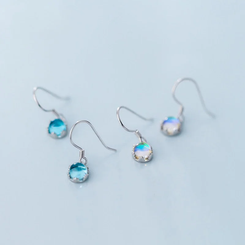 Leouerry Fashion Round Blue Crystal Dangle Earring 925 Sterling Silver Temperament Earring Hooks for Women Silver 925 Jewelry
Leouerry Fashion Round Blue Crystal Dangle Earring 925 Sterling Silver Temperament Earring Hooks for Women Silver 925 Jewelry