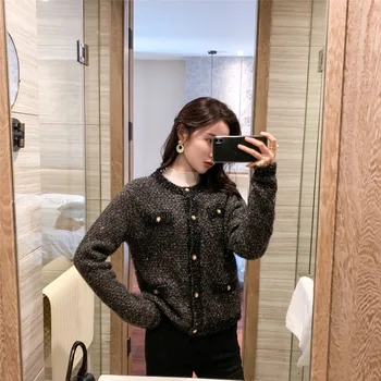 New Sequins Women Knitted Cardigan Autumn Winter O-Neck Knitwear Coat Ladies Single-breated Sweater Female Jacket Outwear Top
New Sequins Women Knitted Cardigan Autumn Winter O-Neck Knitwear Coat Ladies Single-breated Sweater Female Jacket Outwear Top