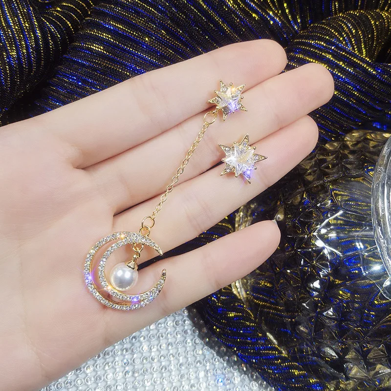 925 Silver Needle Japan South Korea Asymmetric Star Moon Long Korean Personality Trendy Temperament Earrings Simple Earrings
925 Silver Needle Japan South Korea Asymmetric Star Moon Long Korean Personality Trendy Temperament Earrings Simple Earrings