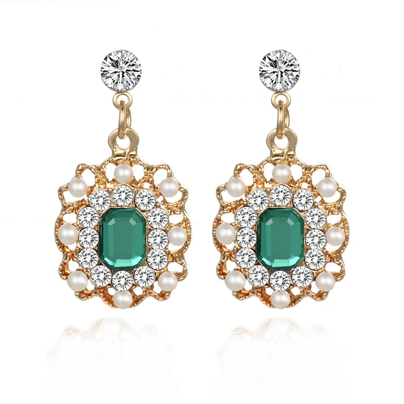 Korean retro exquisite fashion Square Earrings temperament luxury crystal Bohemian Earrings Korean Earrings 
Korean retro exquisite fashion Square Earrings temperament luxury crystal Bohemian Earrings Korean Earrings