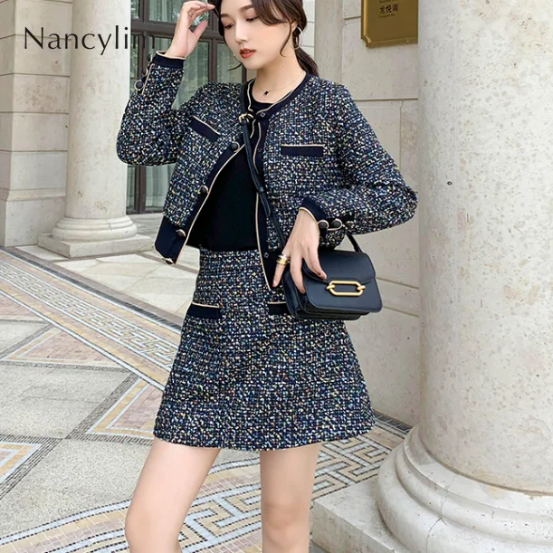 New Autumn Small Fragrance Tweed Small Jacket + Short Skirt Two-piece Suit Office Lady Temperament Slim Short Jacket Sets Outfit
New Autumn Small Fragrance Tweed Small Jacket + Short Skirt Two-piece Suit Office Lady Temperament Slim Short Jacket Sets Outfit