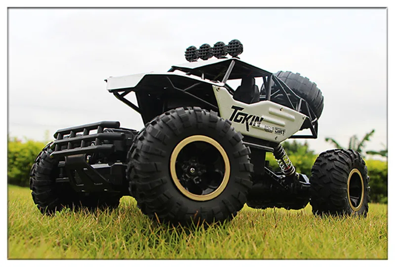 2020 RC Car 1/12 4WD versión actualizada 2,4G Radio Control RC coche juguetes Buggy Camiones de Alta Velocidad fuera de camiones de carretera juguetes para niños 2020 RC Car 1/12 4WD versión actualizada 2,4G Radio Control RC coche juguetes Buggy Camiones de Alta Velocidad fuera de camiones de carretera juguetes para niños