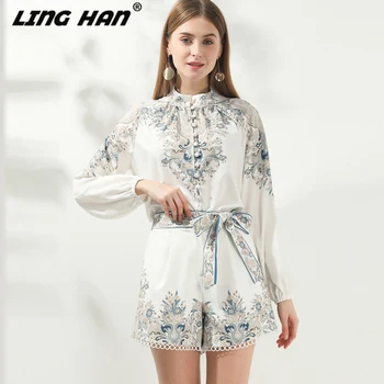 LINGHAN Designer 2020 Spring Summer Women 2 Piece Set Floral Print Long Sleeve Blouse Top + Drawstring Shorts Two-piece Sets
LINGHAN Designer 2020 Spring Summer Women 2 Piece Set Floral Print Long Sleeve Blouse Top + Drawstring Shorts Two-piece Sets