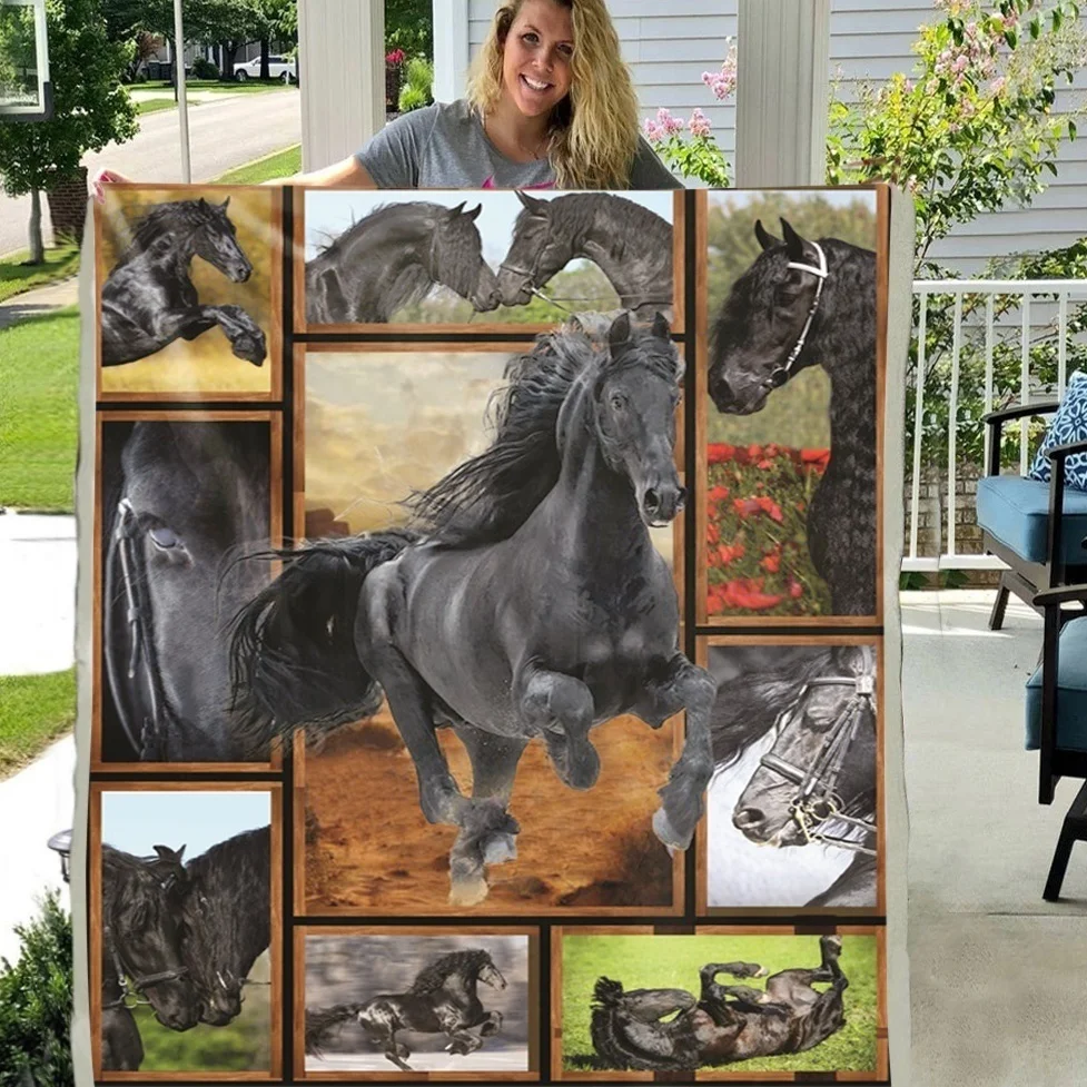 Фото Мягкое плюшевое Флисовое одеяло Black Dark Horse с 3D-принтом | Дом и сад
