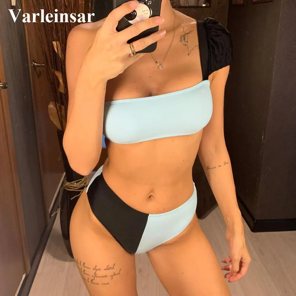 One Shoulder Splicing Swimsuit High Waist Bikini 2019 Women Swimwear Two-pieces Bikini set Bather Bathing Suit Swim Wear V1602
One Shoulder Splicing Swimsuit High Waist Bikini 2019 Women Swimwear Two-pieces Bikini set Bather Bathing Suit Swim Wear V1602