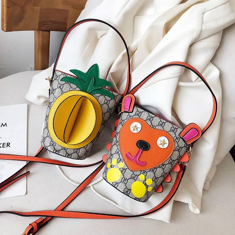 New Style Stereo Playful Pineapple Pineapple Hand Bucket Bag Cute Puppy Heart Shoulder Oblique Bag Parent And Child Bag
New Style Stereo Playful Pineapple Pineapple Hand Bucket Bag Cute Puppy Heart Shoulder Oblique Bag Parent And Child Bag