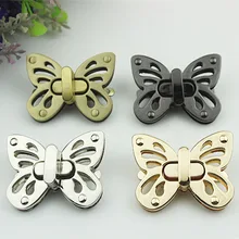 2Pcs Women Bags Lock Metal Twist Turn Mortise Butterfly Lock Snap Handbag Buckle Clasp Closure DIY Leather Hardware Accessories
2Pcs Women Bags Lock Metal Twist Turn Mortise Butterfly Lock Snap Handbag Buckle Clasp Closure DIY Leather Hardware Accessories