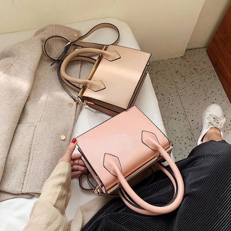 Pure Color High Quality Ladies Shoulder Bags Handbags for Women Fashion All Match Square Cross Body Handbags Flap B563 
Pure Color High Quality Ladies Shoulder Bags Handbags for Women Fashion All Match Square Cross Body Handbags Flap B563