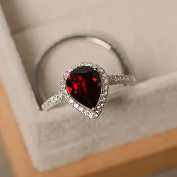 European and American Ruby Ring Drop-shaped Pear S925 Sterling Silver Micro-set Swiss Temperament Ring Ladies Gift
European and American Ruby Ring Drop-shaped Pear S925 Sterling Silver Micro-set Swiss Temperament Ring Ladies Gift