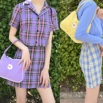 2020 woman bag Japanese and Korean small daisy armpit bag retro style crescent bag small fresh student wild bag
2020 woman bag Japanese and Korean small daisy armpit bag retro style crescent bag small fresh student wild bag