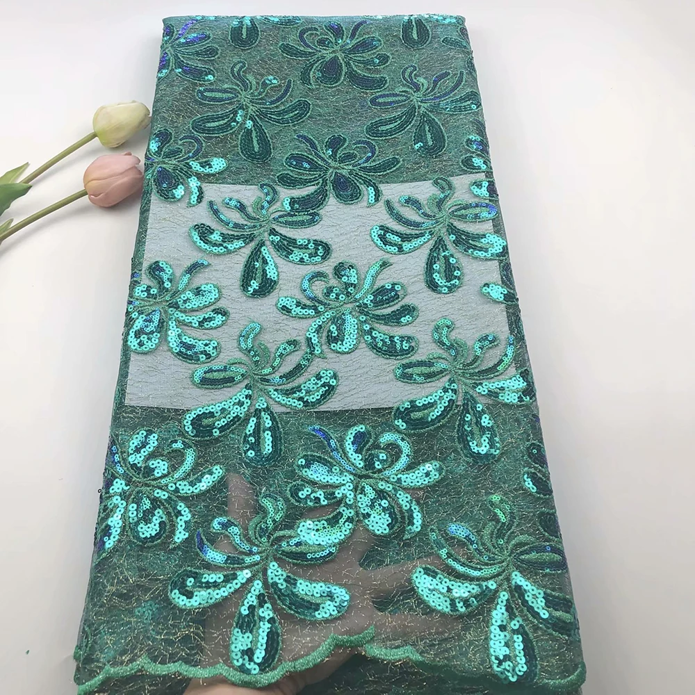 African sequins lace fabric 2019 sequence Nigerian lace fabrics high quality glitter french net tulle mesh lace for women dress
African sequins lace fabric 2019 sequence Nigerian lace fabrics high quality glitter french net tulle mesh lace for women dress