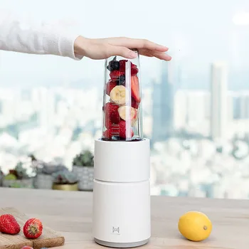 Xiaomi Pinlo Small Monster Kitchen Machine Small Electric Juice Press Fruit Life Road Juice Press
Xiaomi Pinlo Small Monster Kitchen Machine Small Electric Juice Press Fruit Life Road Juice Press