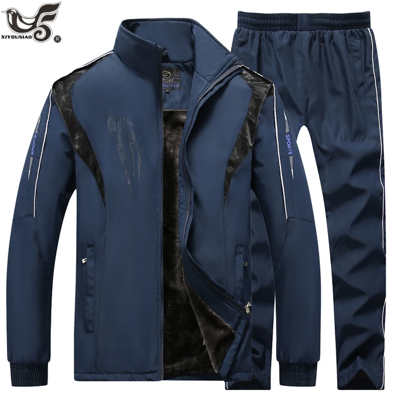 Men's track suit Set winter tracksuit Men Sportswear Two Pieces wool Liner Sport Suit Jacket+Pant Sweatsuit Male Brand Clothing
Men's track suit Set winter tracksuit Men Sportswear Two Pieces wool Liner Sport Suit Jacket+Pant Sweatsuit Male Brand Clothing