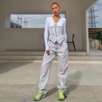 ZCSMLL 2020 Spring New Loose White Jeans Button High Waist Wrapped Chest Design Hip Lift And Abdomen Moto Biker Style TM1102
ZCSMLL 2020 Spring New Loose White Jeans Button High Waist Wrapped Chest Design Hip Lift And Abdomen Moto Biker Style TM1102
