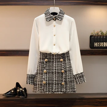 L-4XL plus size Elegant 2 Pieces Set patchwork white Blouses+High Waist plaid Short tweed Skirt Suits Female Elegant skirt suit
L-4XL plus size Elegant 2 Pieces Set patchwork white Blouses+High Waist plaid Short tweed Skirt Suits Female Elegant skirt suit