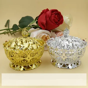 10pcs Candy box creative wedding / wedding / celebration / birthday party / gilded silver crown candy box large capacity 
10pcs Candy box creative wedding / wedding / celebration / birthday party / gilded silver crown candy box large capacity