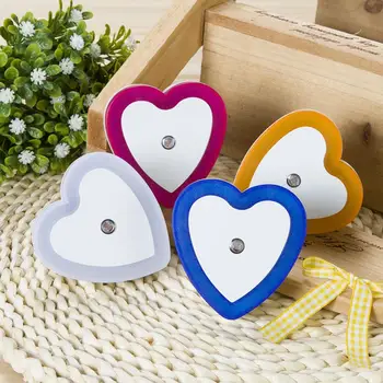 Heart-Shaped LED Night Light Automatic Sensor Hallway Bedroom Stairs Wall Lamp 
Heart-Shaped LED Night Light Automatic Sensor Hallway Bedroom Stairs Wall Lamp