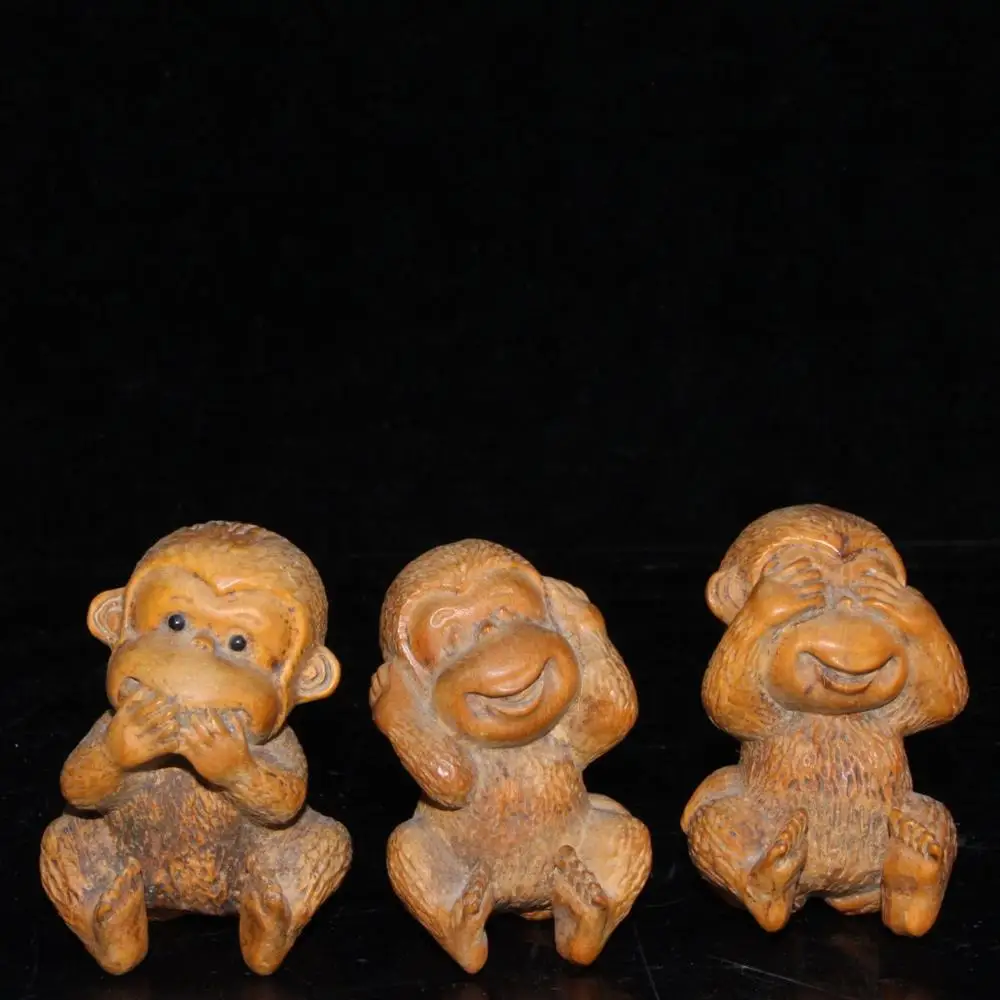 Фото Изысканная резьба из самшита три без украшения с обезьяной | Дом и сад