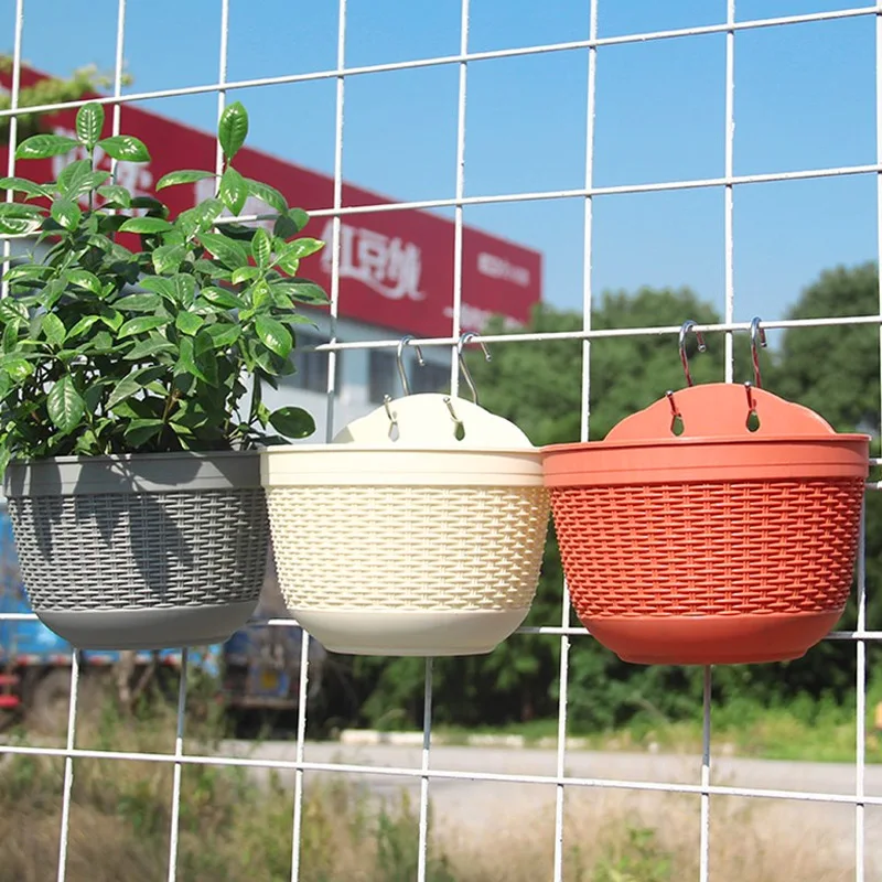Flower Planter Wall Hanging Imitation Rattan Weaving Garden Pot Home Decoration Flowerpot Semicircle Shape Creative Baskets
Flower Planter Wall Hanging Imitation Rattan Weaving Garden Pot Home Decoration Flowerpot Semicircle Shape Creative Baskets