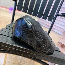Men's Hats Classic Crocodile Pattern Beret Real Leather Caps Spring Autumn Adjust Size Visor Cap Snapback Male Bone Dad's hat
Men's Hats Classic Crocodile Pattern Beret Real Leather Caps Spring Autumn Adjust Size Visor Cap Snapback Male Bone Dad's hat