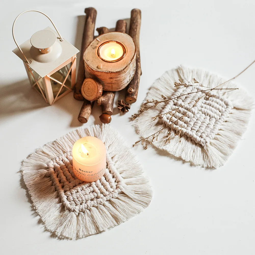 Cotton Cup Coasters Pot Placemat Handmade Weaving Insulation Pad Mat Tassels INS Simple Coffee Cup Table Mats For Dining Table
Cotton Cup Coasters Pot Placemat Handmade Weaving Insulation Pad Mat Tassels INS Simple Coffee Cup Table Mats For Dining Table