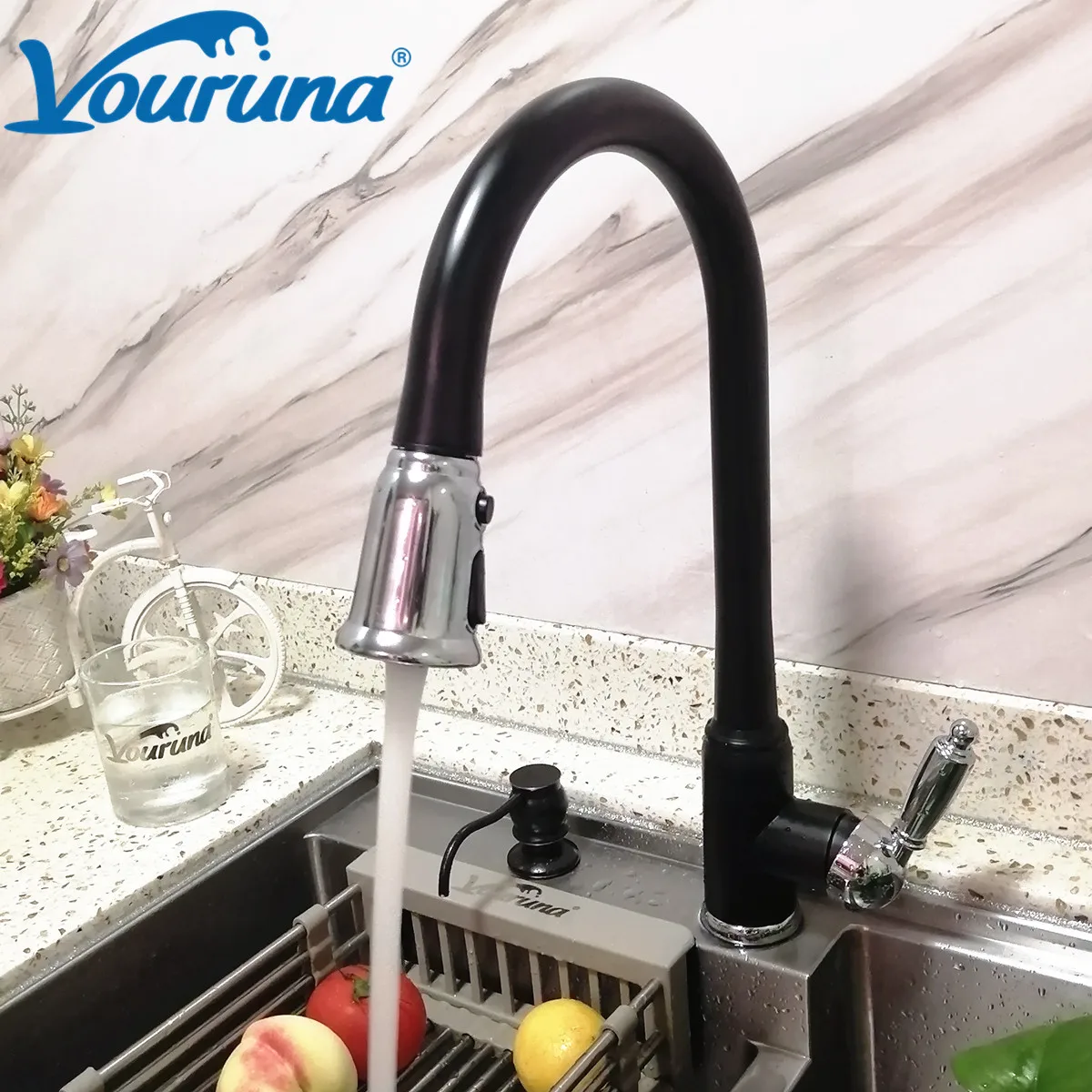 Фото VOURUNA New Design High Quality Solid Brass Single Handle Black Sink Mixer Taps White Pullout Kitchen Faucet | Строительство и