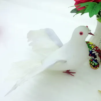 Outdoor Decoration Garden Fake Animal Performance Props Emulation Feather Crafts Fake Peace Carrier Pigeon 
Outdoor Decoration Garden Fake Animal Performance Props Emulation Feather Crafts Fake Peace Carrier Pigeon