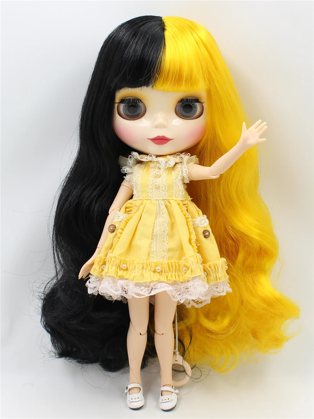 Neo Blythe Doll with Multi-Color Hair, White Skin, Shiny Face & Jointed Body 1 Neo Blythe Doll with Multi-Color Hair, White Skin, Shiny Face & Jointed Body 1
